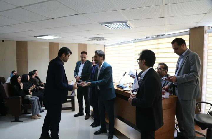 آغاز مرحله دوم کارآموزی کارآموزان ۱۴۰۰ کانون وکلای دادگستری استان بوشهر